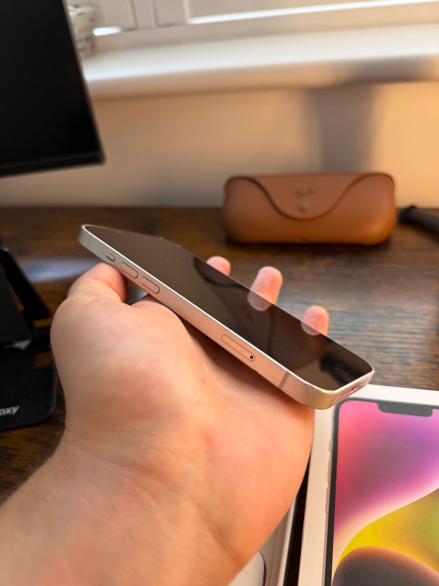 iPhone 14 Refurbished